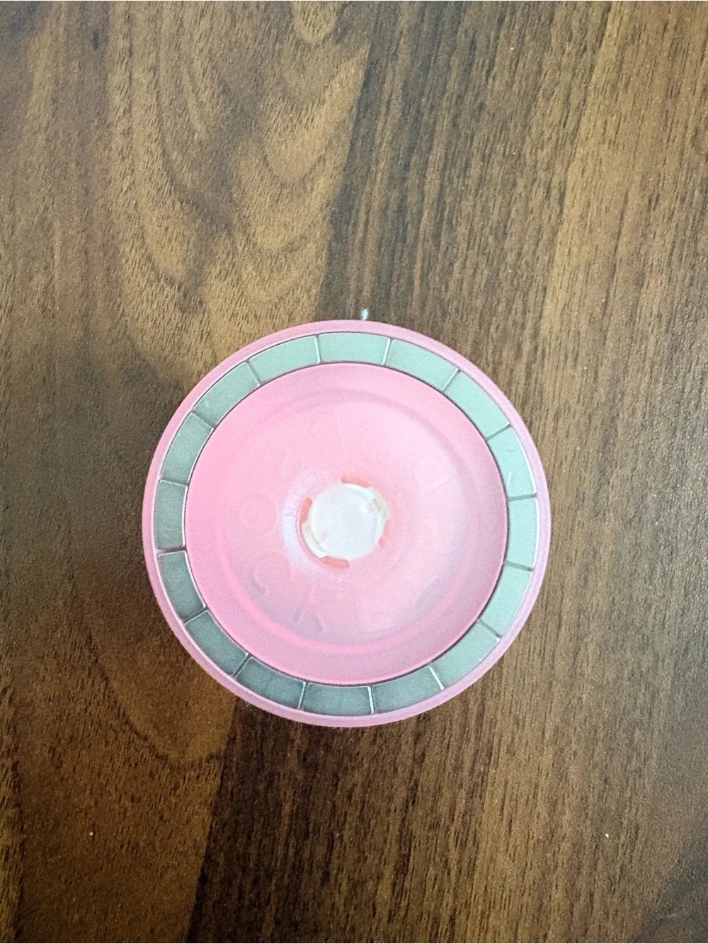 PopSocket popsockeg brand